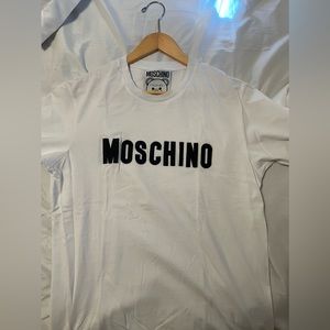 Moschino T shirt